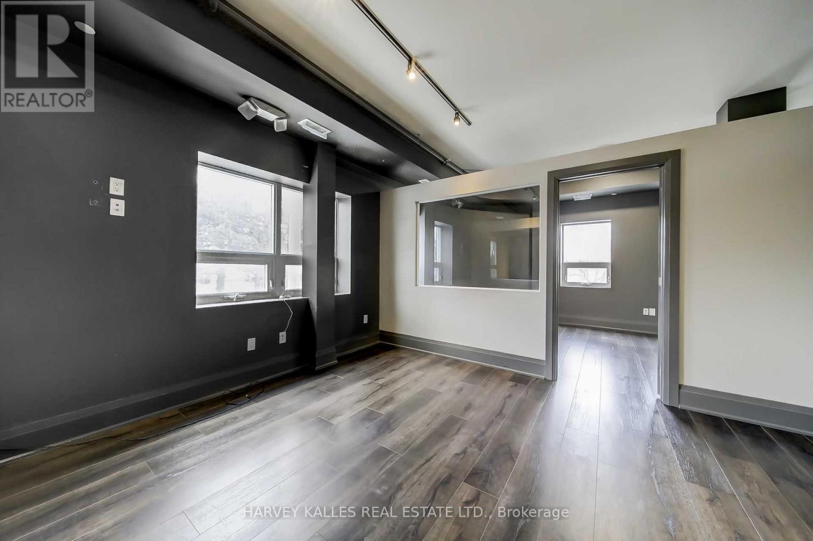 Main - 2078 Avenue Road, Toronto, Ontario M5M 4A6 - Photo 7 - C12887854