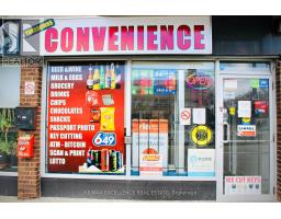 4119 BATHURST STREET, Toronto, Ontario