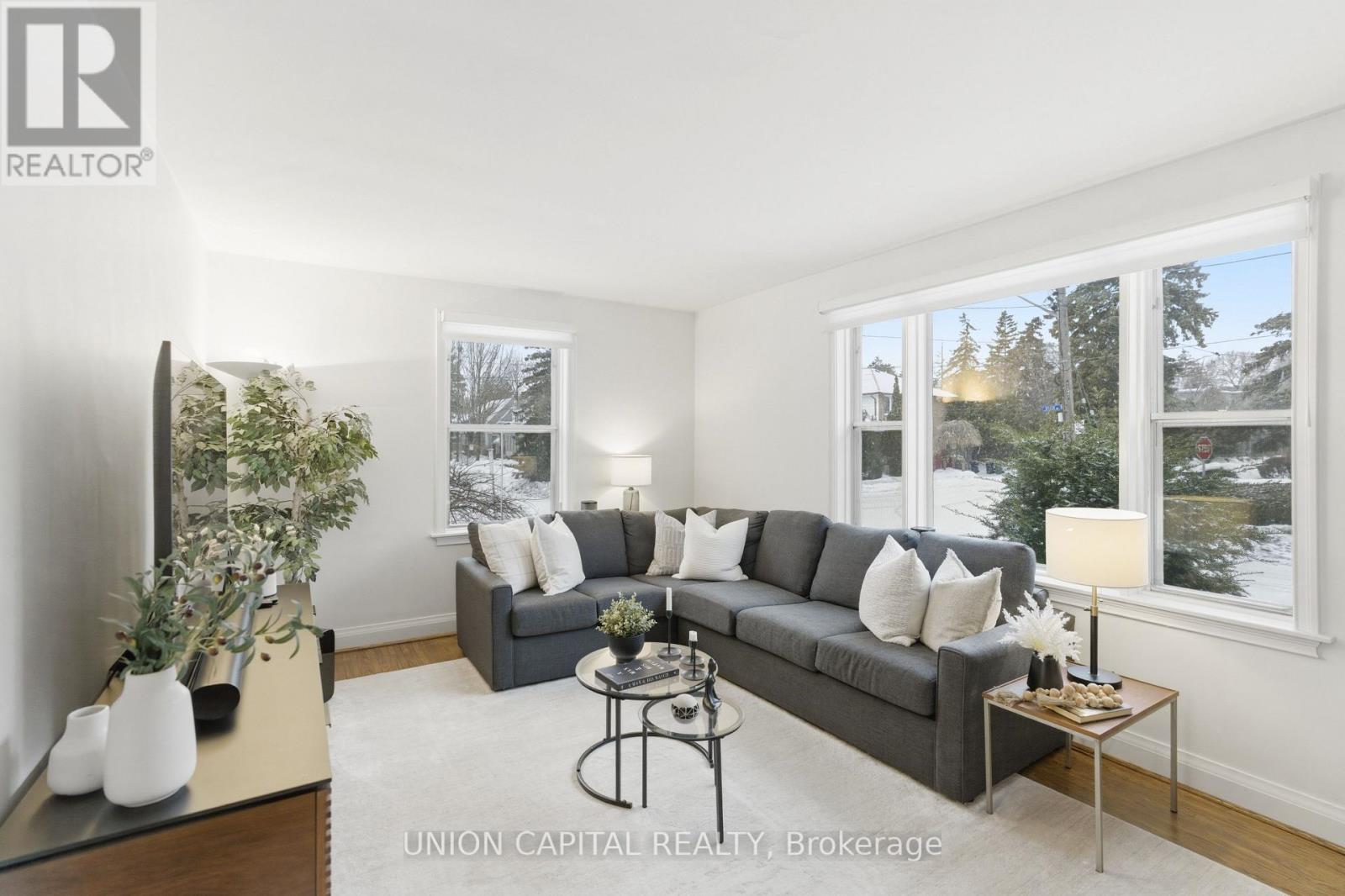 71 Stuart Crescent, Toronto, Ontario  M2N 1A8 - Photo 3 - C12887892