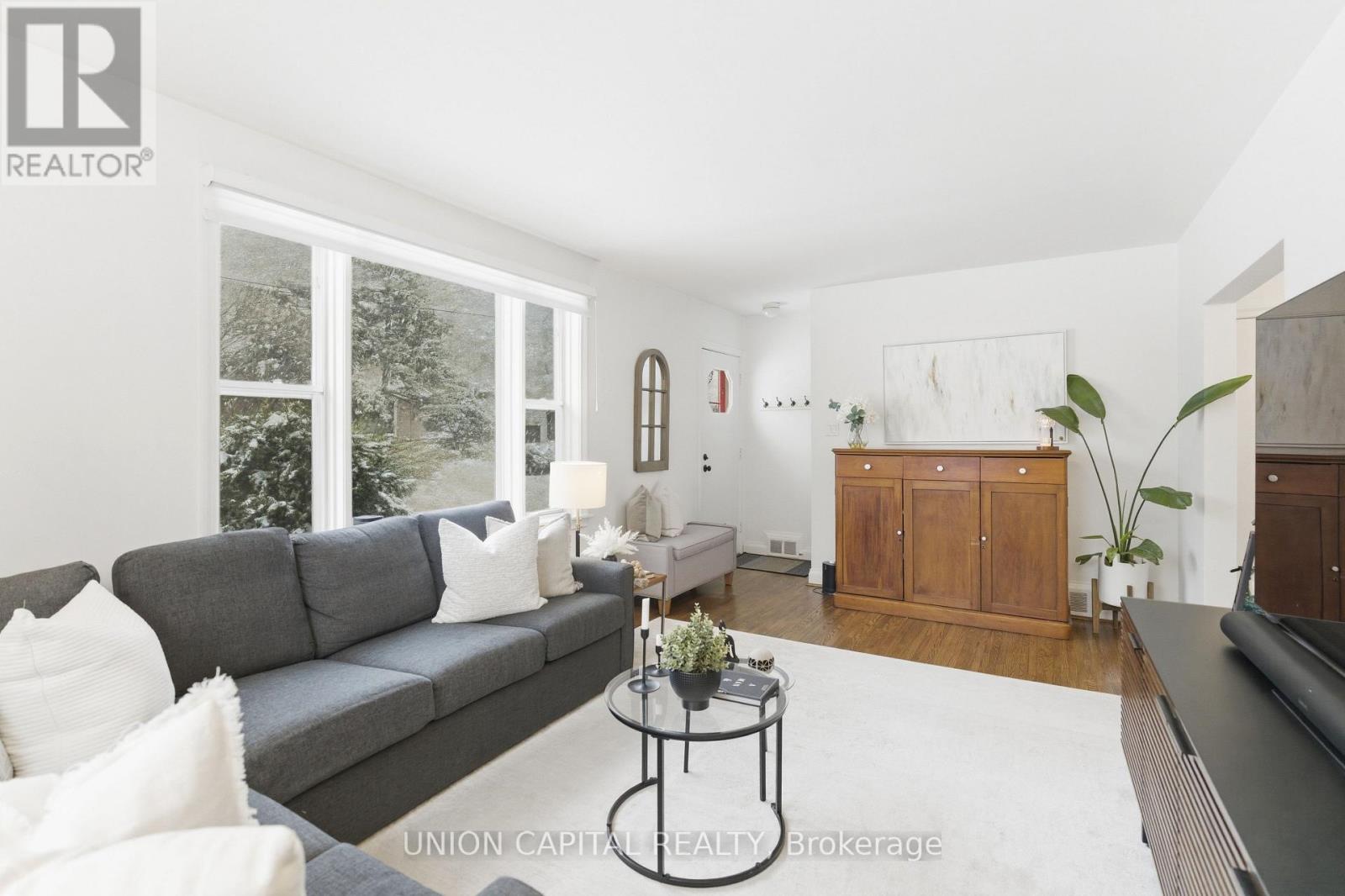 71 Stuart Crescent, Toronto, Ontario  M2N 1A8 - Photo 5 - C12887892