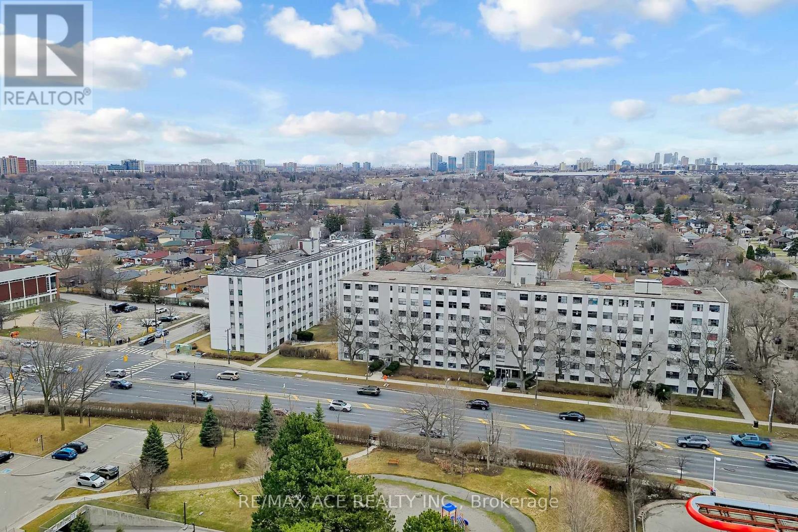 1906 - 1350 York Mills Road, Toronto, Ontario  M3A 2A1 - Photo 42 - C12887922