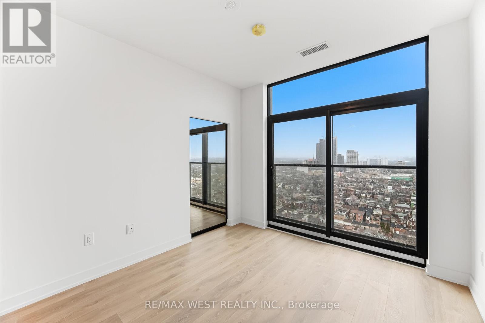 Uph11 - 181 Sterling Road, Toronto (Dufferin Grove), Ontario  M6R 2B2 - Photo 12 - C12887930