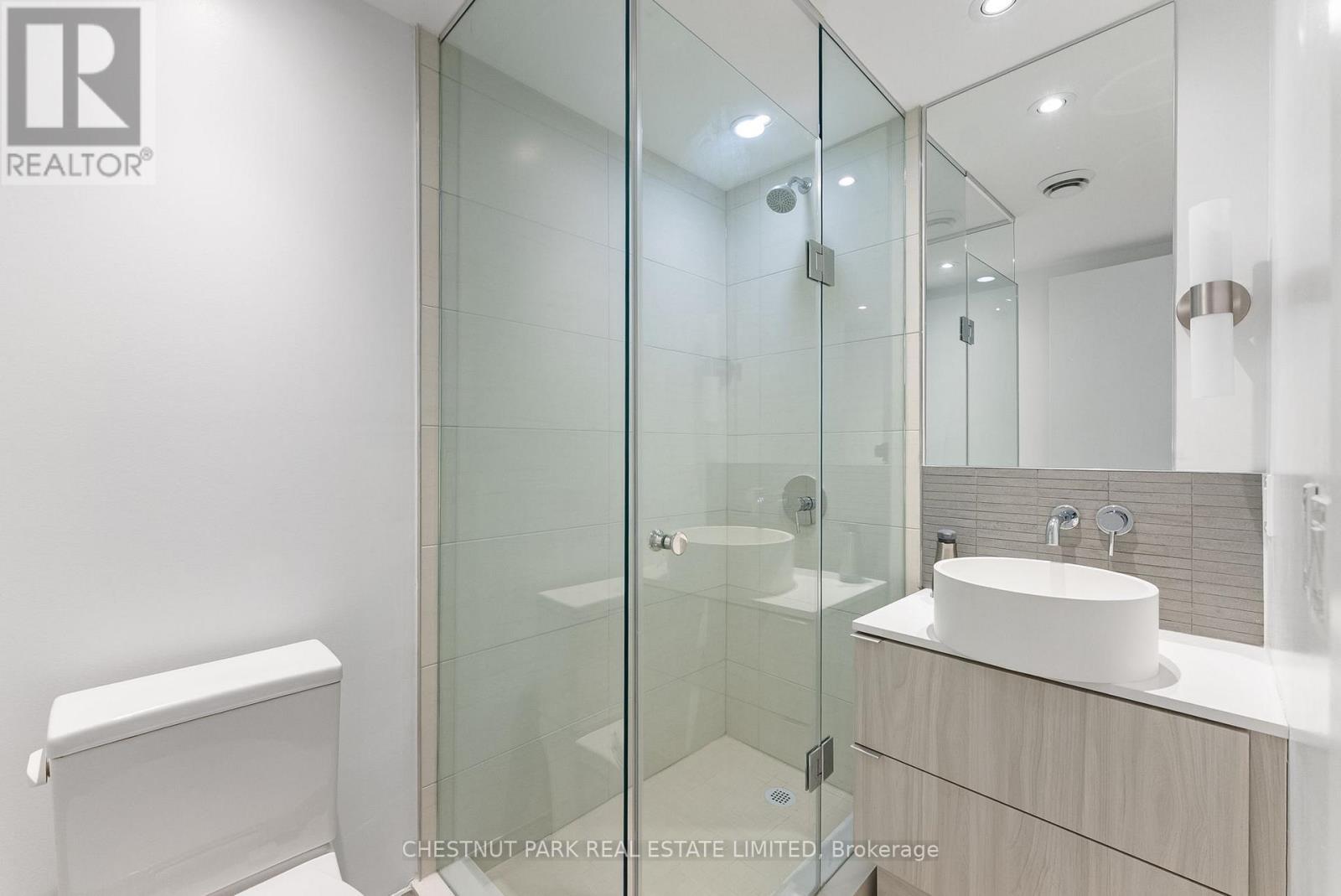 2303 - 161 Roehampton Avenue, Toronto (Mount Pleasant West), Ontario  M4P 0C8 - Photo 14 - C12887938