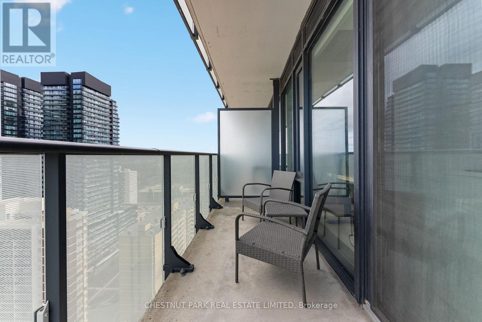 2303 - 161 Roehampton Avenue, Toronto (Mount Pleasant West), Ontario  M4P 0C8 - Photo 15 - C12887938