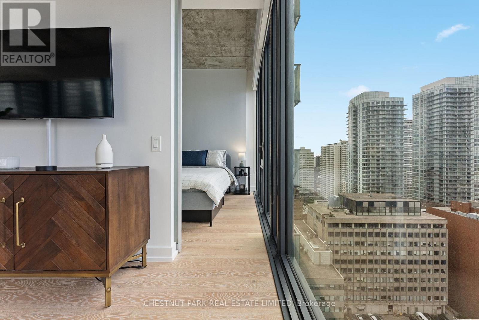 2303 - 161 Roehampton Avenue, Toronto (Mount Pleasant West), Ontario  M4P 0C8 - Photo 9 - C12887938