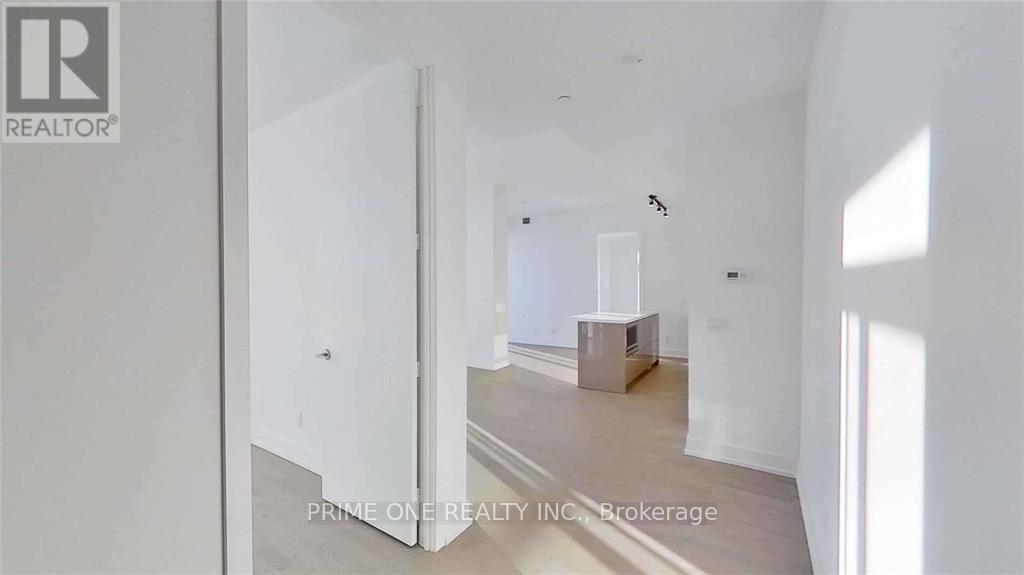 6113 - 7 Grenville Street, Toronto, Ontario  M4Y 0E9 - Photo 3 - C12887952