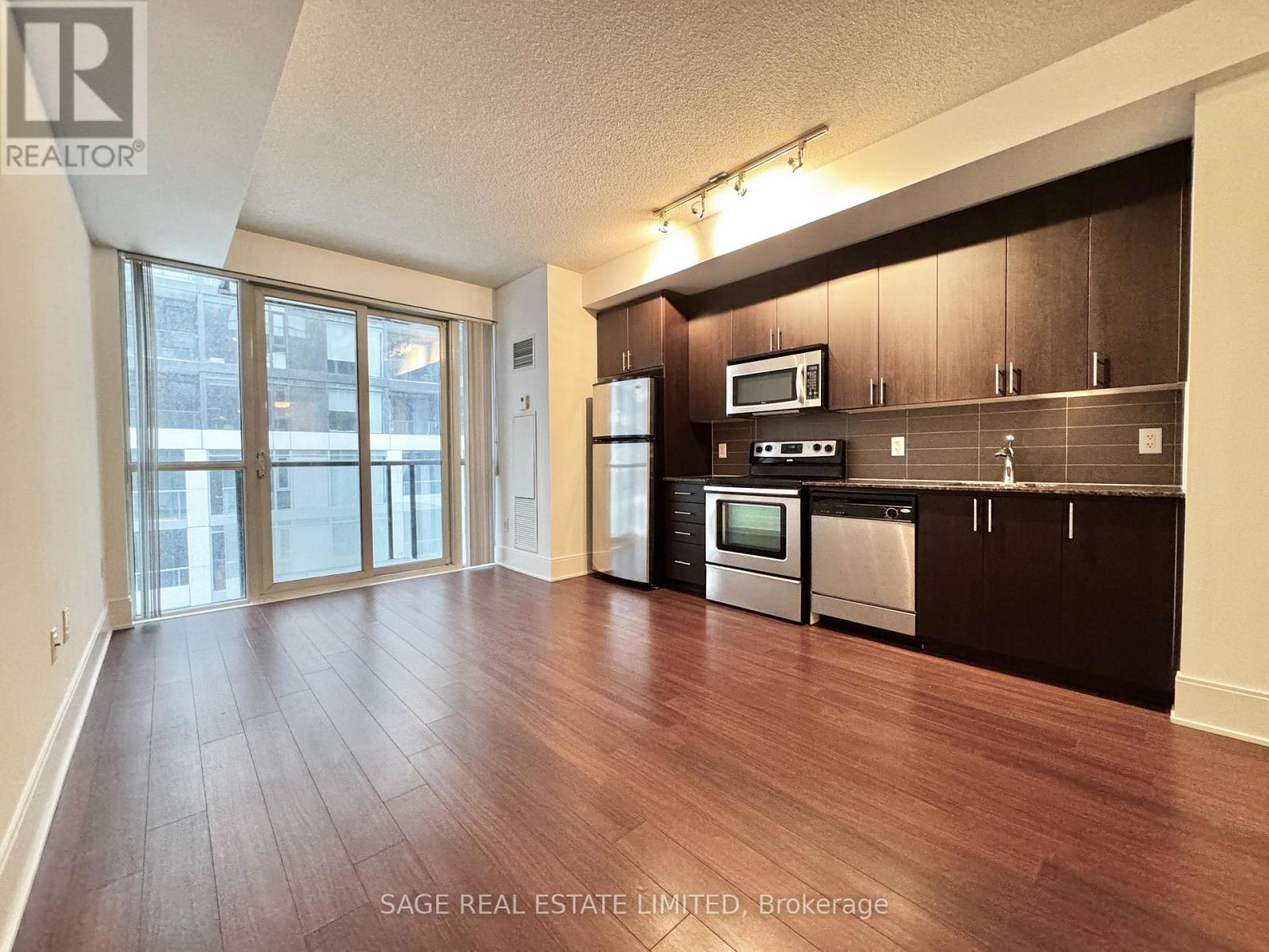 610 - 560 Front Street W, Toronto, Ontario M5V 1C1 - Photo 16 - C12887954