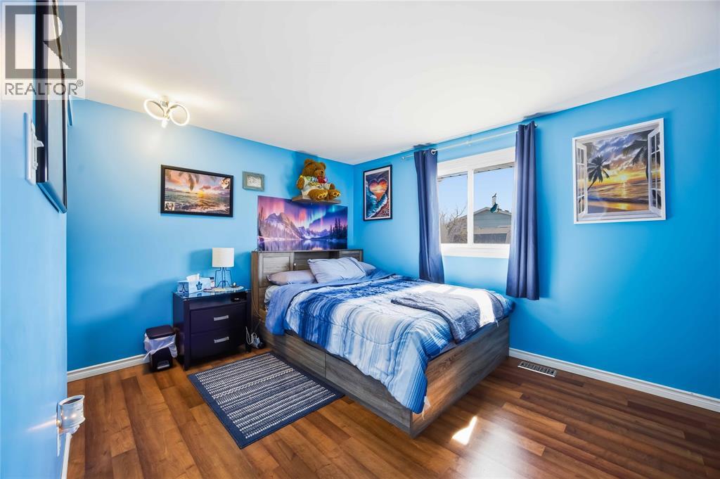 1023 Frost Avenue, Sarnia, Ontario  N7S 4G6 - Photo 17 - 26004981