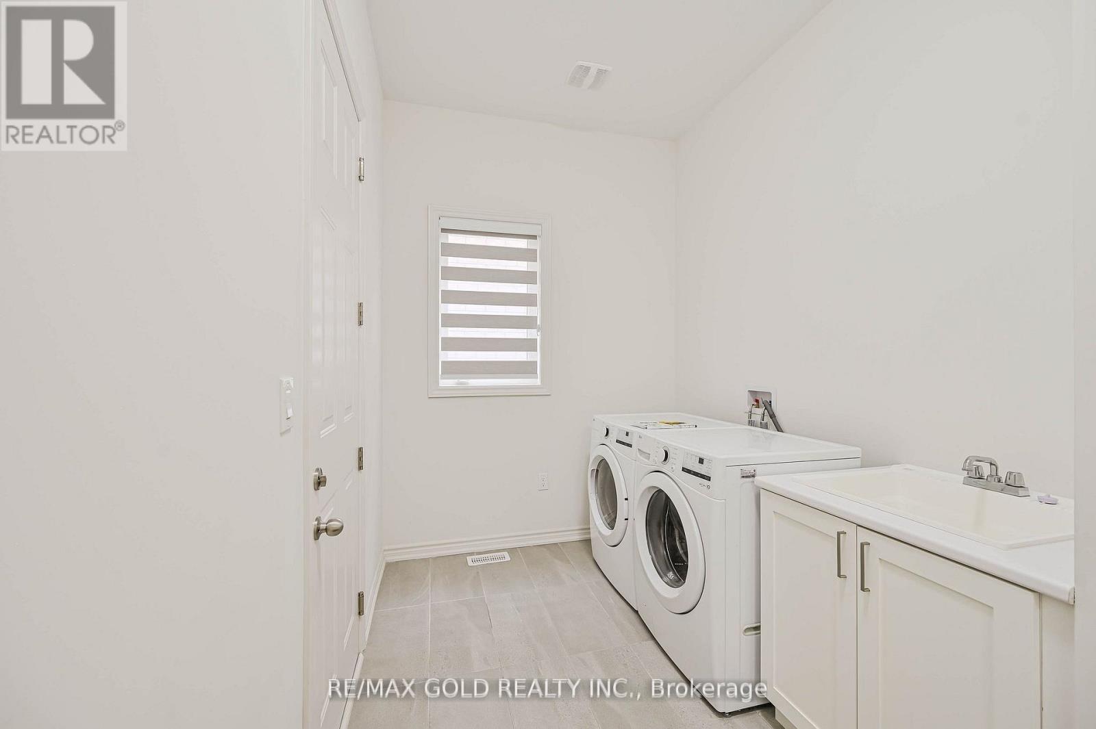 15 Sandhill Crescent, Adjala-Tosorontio, Ontario  L0G 1W0 - Photo 29 - N12887950