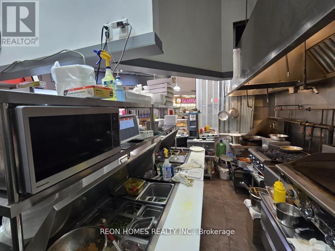 #428 - 1571 Sandhurst Circle, Toronto, Ontario  M1V 1V2 - Photo 7 - E12887824