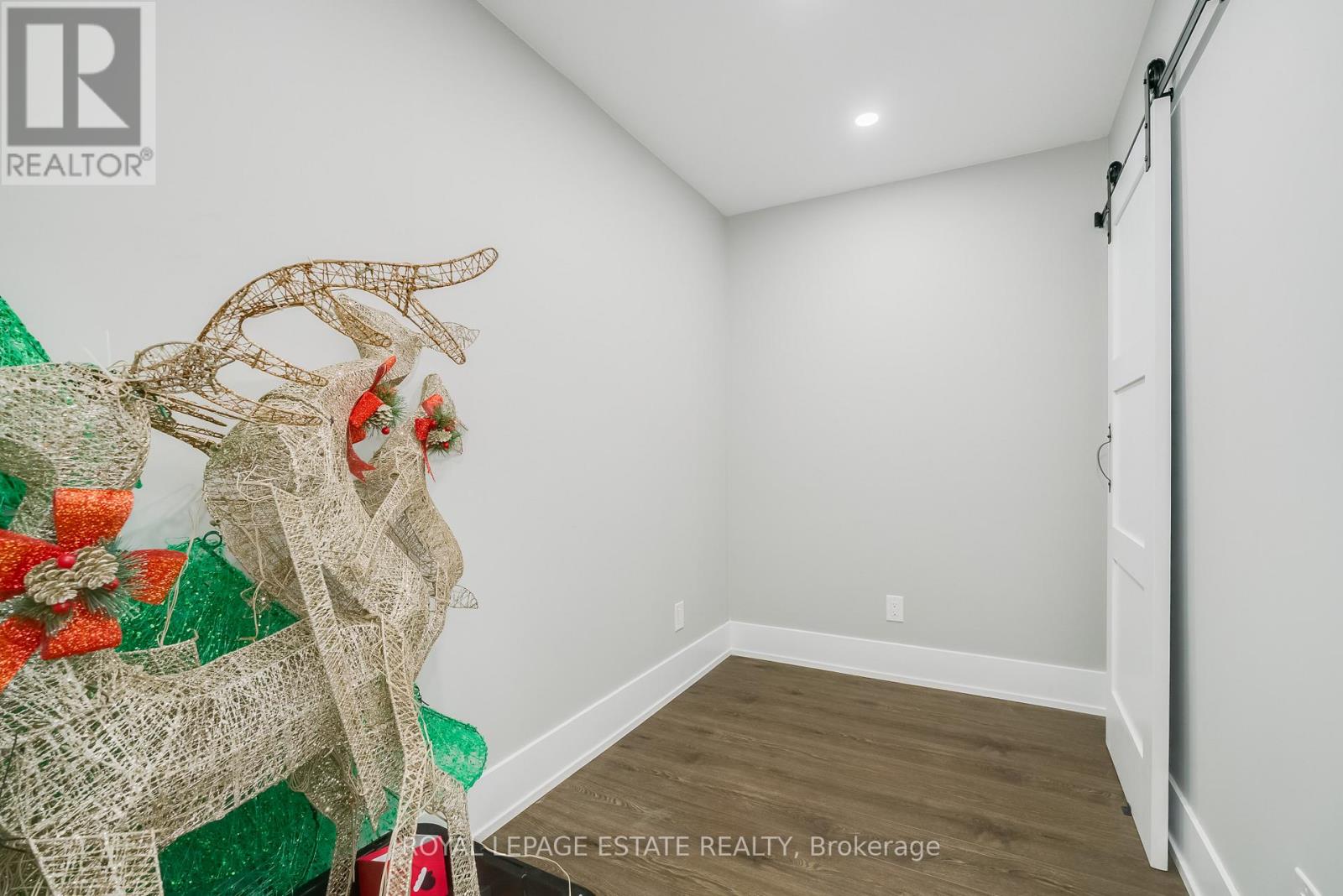 Lower - 141 South Edgely Avenue, Toronto, Ontario  M1N 3L3 - Photo 10 - E12711998