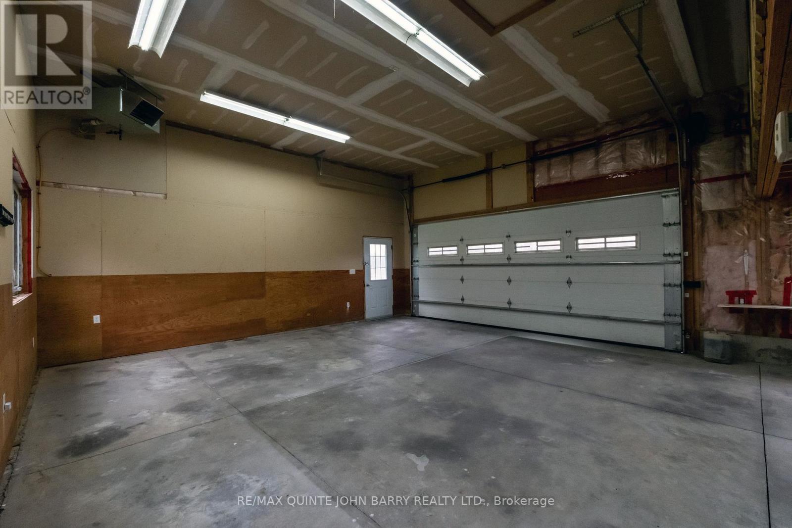 113 Barcovan Beach Road, Quinte West (Murray Ward), Ontario  K0K 1L0 - Photo 35 - X12834542