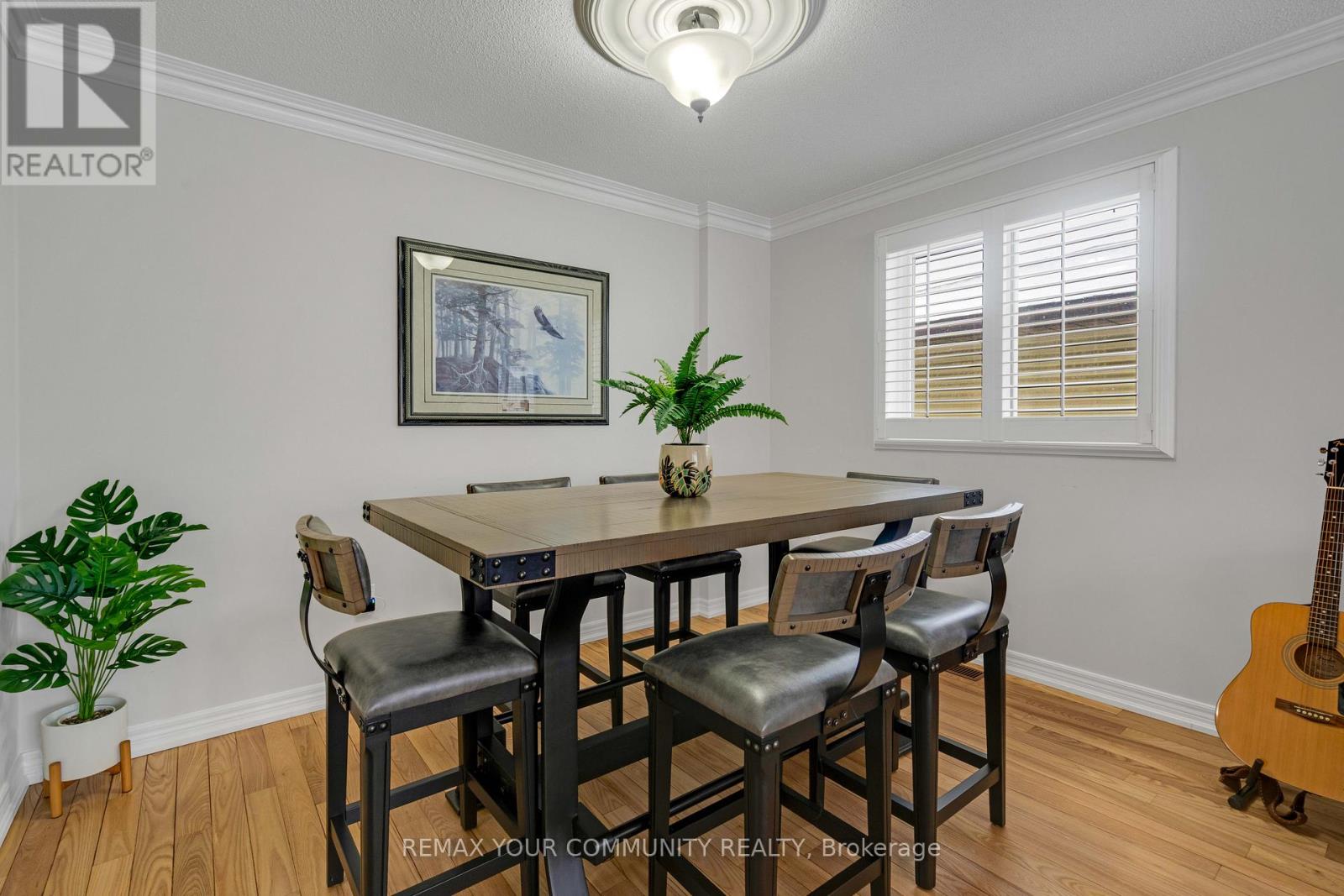 28 Moon Drive, Barrie (Ardagh), Ontario  L4N 7G7 - Photo 11 - S12887772