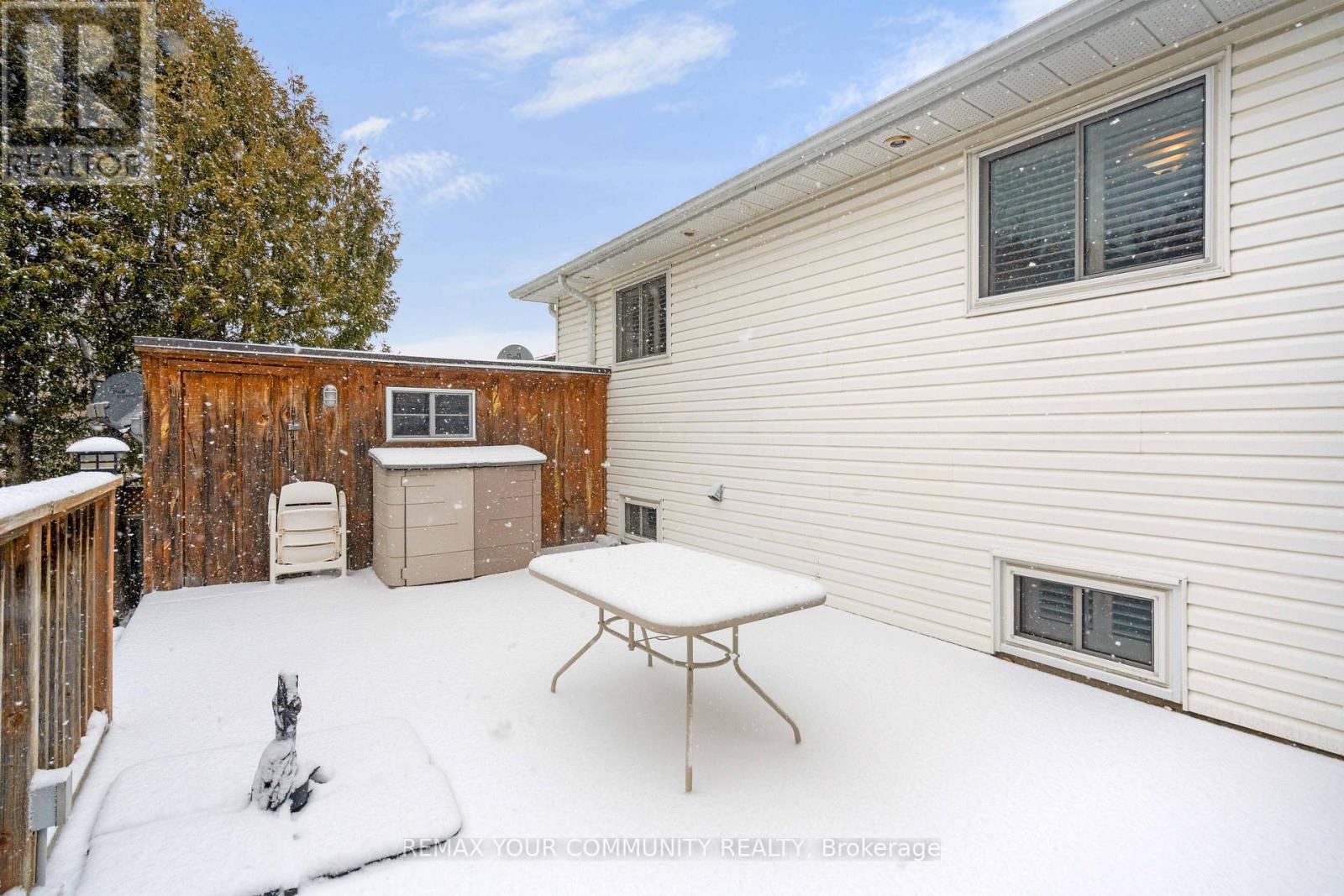 28 Moon Drive, Barrie (Ardagh), Ontario  L4N 7G7 - Photo 40 - S12887772