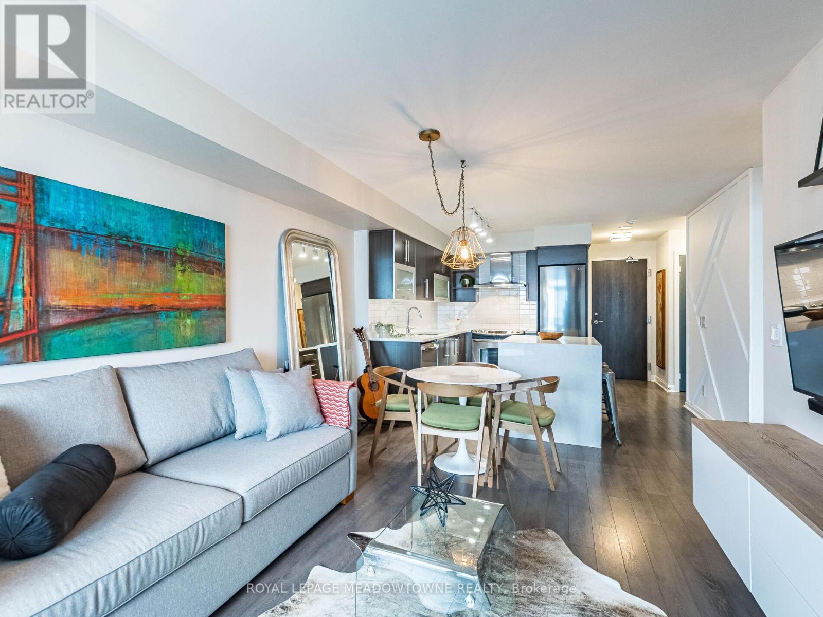 #1808 - 1 Michael Power Place, Toronto (Islington-City Centre West), Ontario  M9A 0A1 - Photo 10 - W12857998