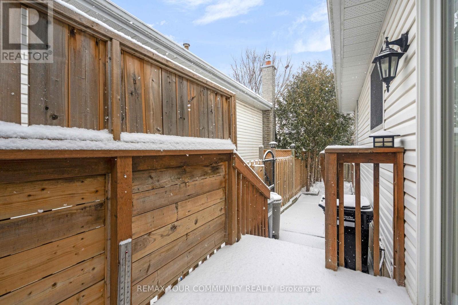 28 Moon Drive, Barrie (Ardagh), Ontario  L4N 7G7 - Photo 37 - S12887772