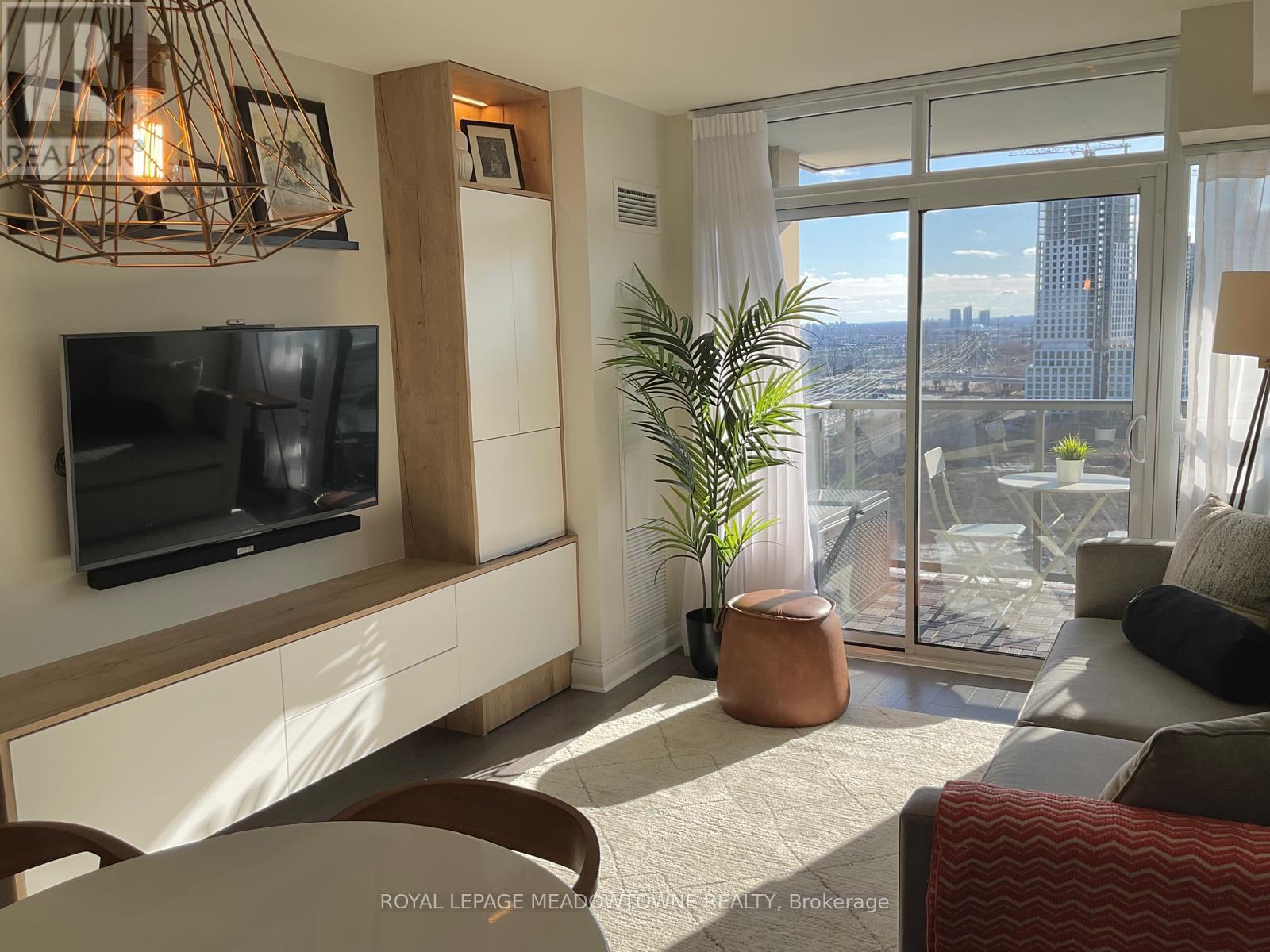 #1808 - 1 Michael Power Place, Toronto (Islington-City Centre West), Ontario  M9A 0A1 - Photo 7 - W12857998