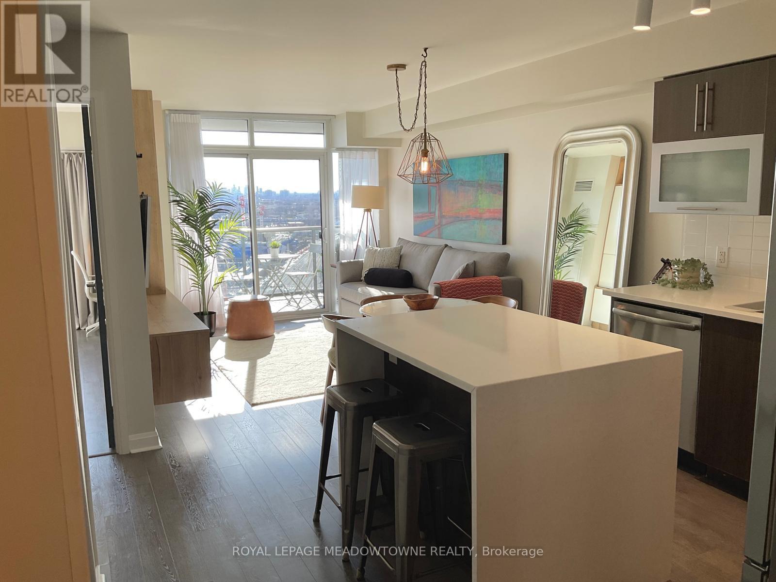 #1808 - 1 Michael Power Place, Toronto (Islington-City Centre West), Ontario  M9A 0A1 - Photo 8 - W12857998