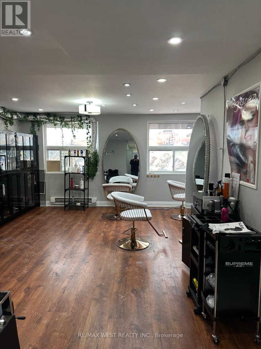 2551 Hurontario Street, Mississauga (Cooksville), Ontario  L5A 2G4 - Photo 14 - W12887800