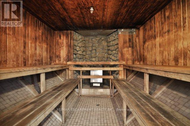 1905 - 1333 Bloor Street, Mississauga (Applewood), Ontario  L4Y 3T6 - Photo 36 - W12887802