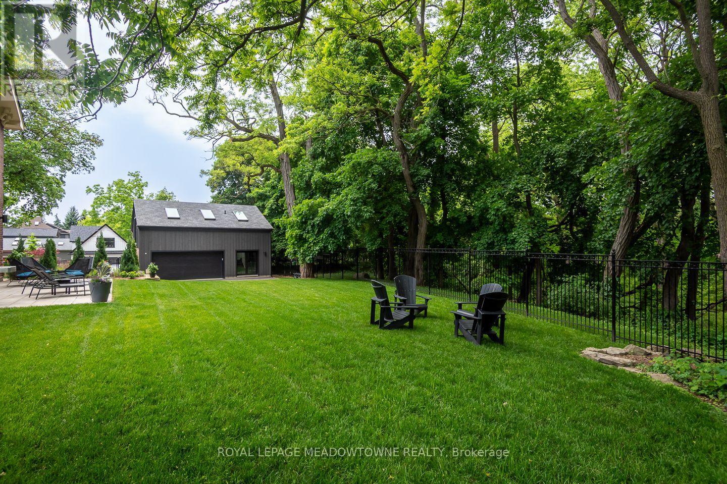 57 Victoria Street, Milton (Om Old Milton), Ontario  L9T 1S6 - Photo 35 - W12887846