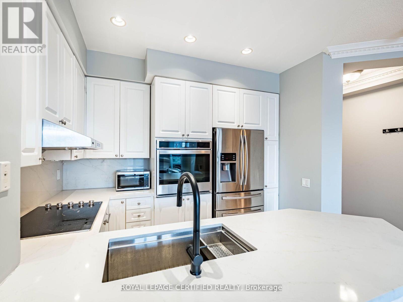 Ph 08 - 25 Kingsbridge Garden Circle, Mississauga, Ontario  L5R 4B1 - Photo 11 - W12887908