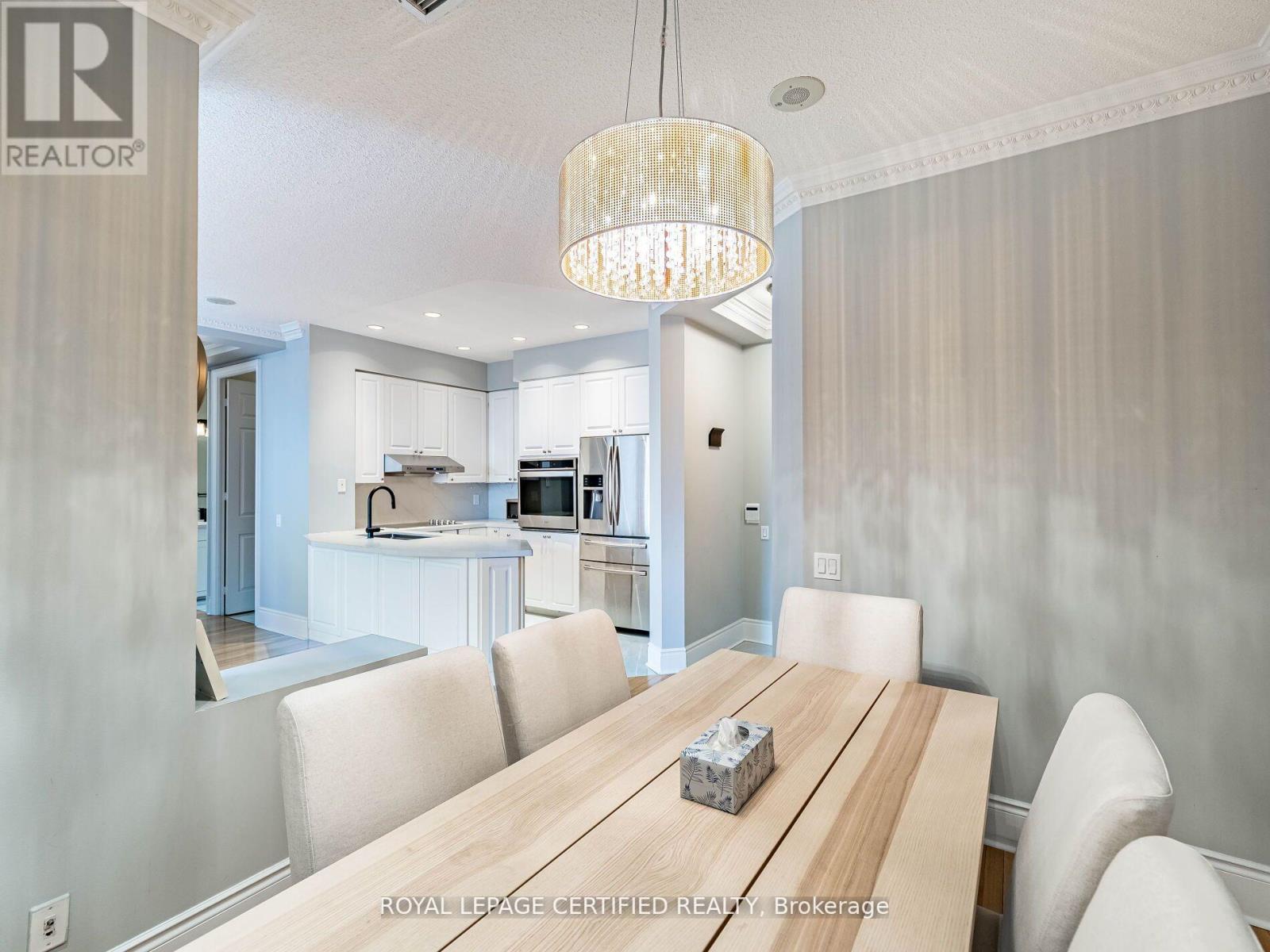 Ph 08 - 25 Kingsbridge Garden Circle, Mississauga, Ontario  L5R 4B1 - Photo 17 - W12887908