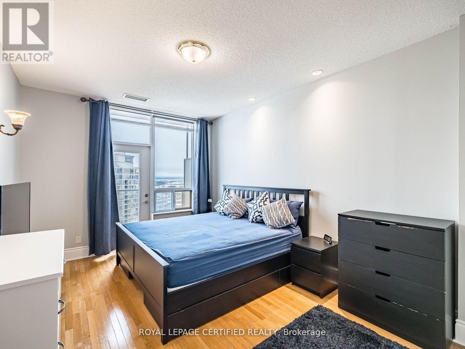 Ph 08 - 25 Kingsbridge Garden Circle, Mississauga, Ontario  L5R 4B1 - Photo 27 - W12887908