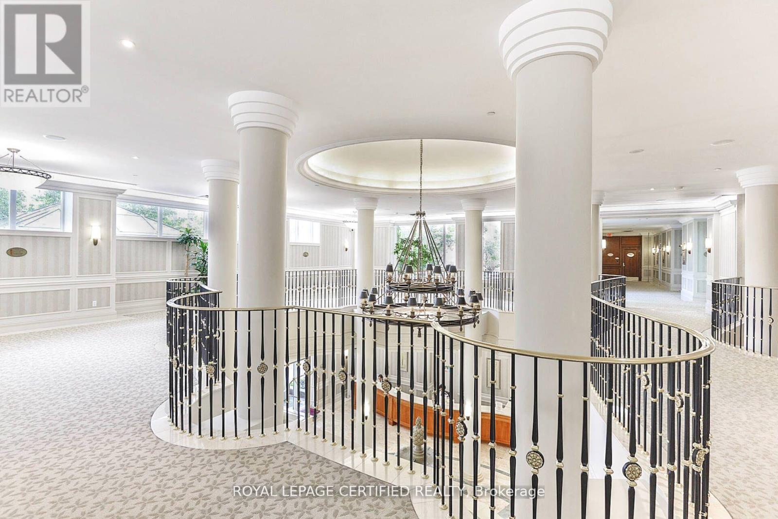 Ph 08 - 25 Kingsbridge Garden Circle, Mississauga, Ontario  L5R 4B1 - Photo 3 - W12887908