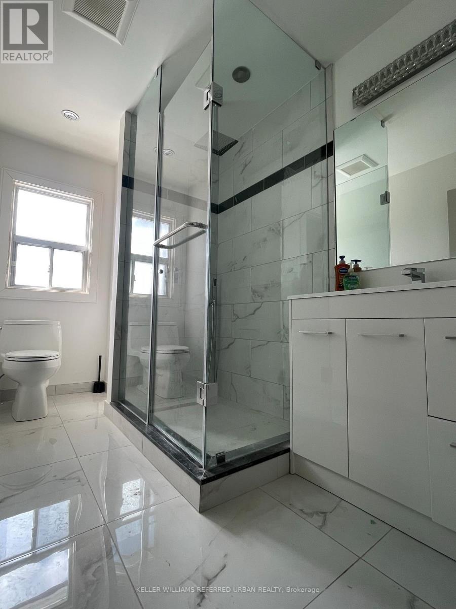 Main - 12 Erie Street, Toronto (Maple Leaf), Ontario  M6L 2P7 - Photo 10 - W12887914