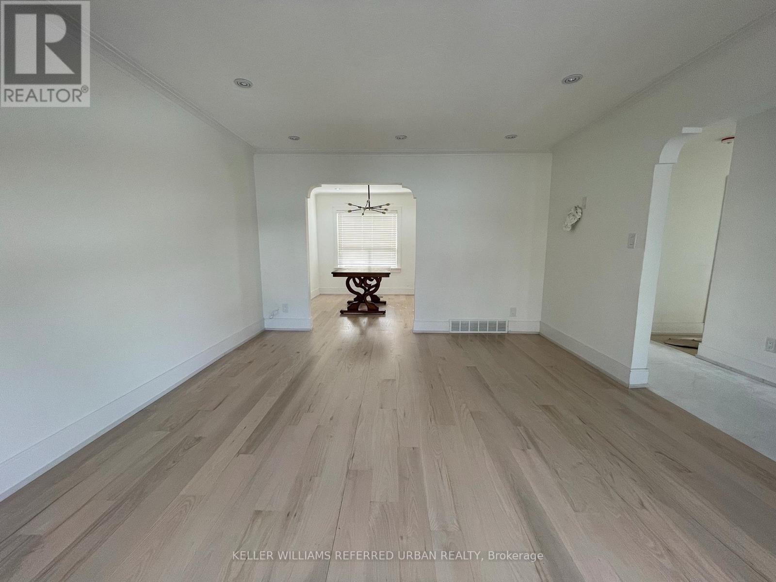 Main - 12 Erie Street, Toronto (Maple Leaf), Ontario  M6L 2P7 - Photo 4 - W12887914