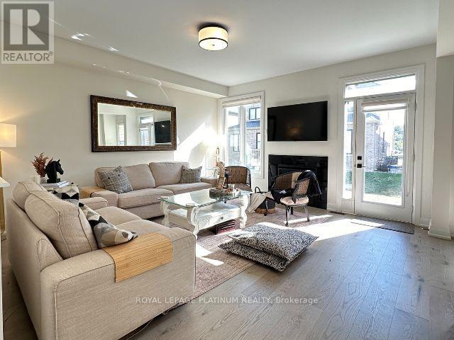 1490 Strawberry Landing, Milton (Walker), Ontario  L9E 1Y7 - Photo 6 - W12887974