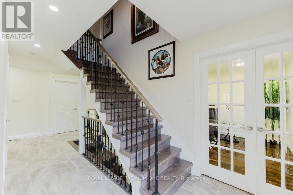 25 Sir Lancelot Court, Caledon (Bolton East), Ontario  L7E 1N3 - Photo 20 - W12887994