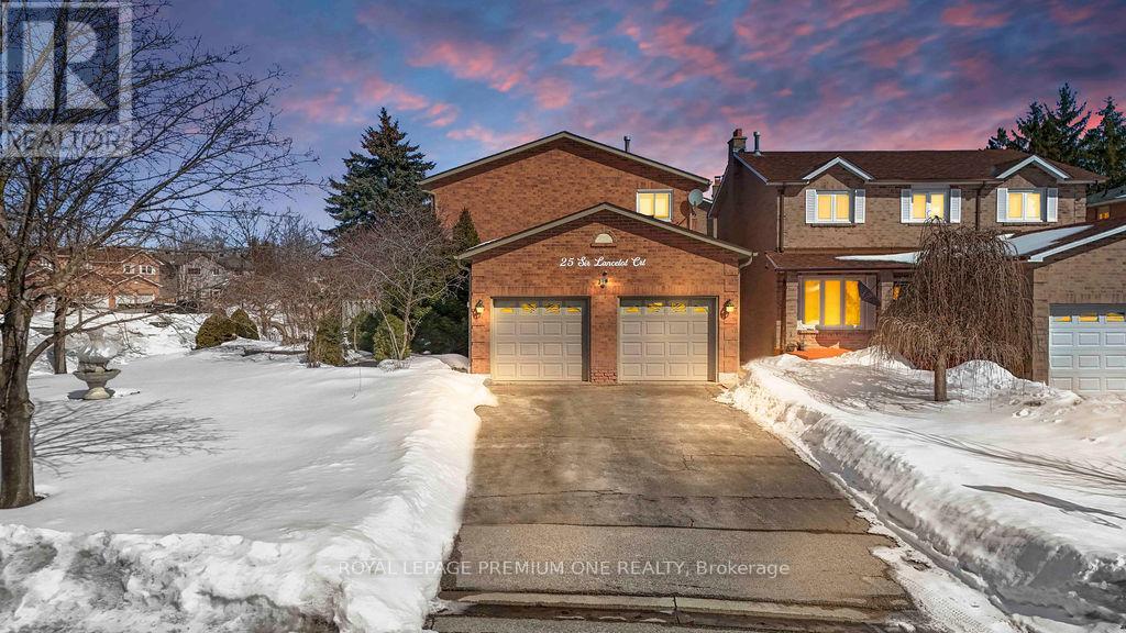 25 Sir Lancelot Court, Caledon (Bolton East), Ontario  L7E 1N3 - Photo 3 - W12887994