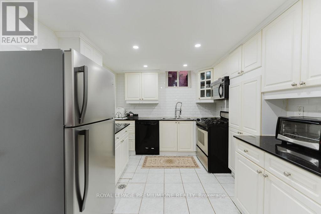 25 Sir Lancelot Court, Caledon (Bolton East), Ontario  L7E 1N3 - Photo 39 - W12887994