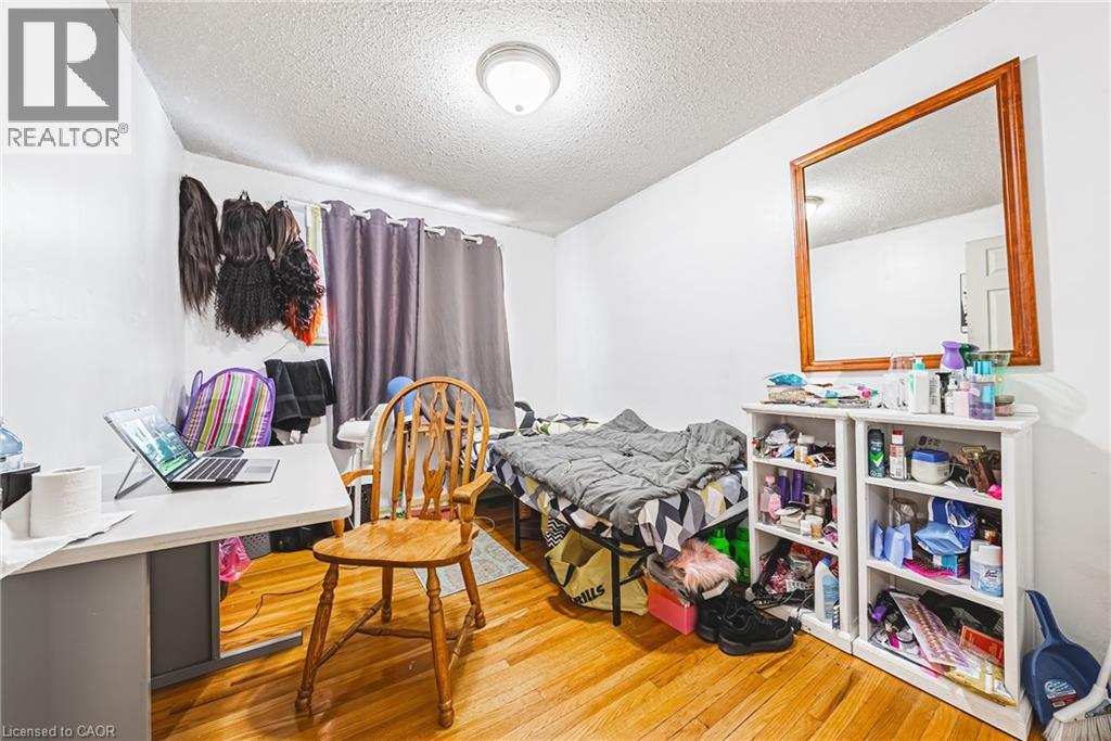 27 Glenview Court, Hamilton, Ontario  L9C 6H7 - Photo 22 - 40812435