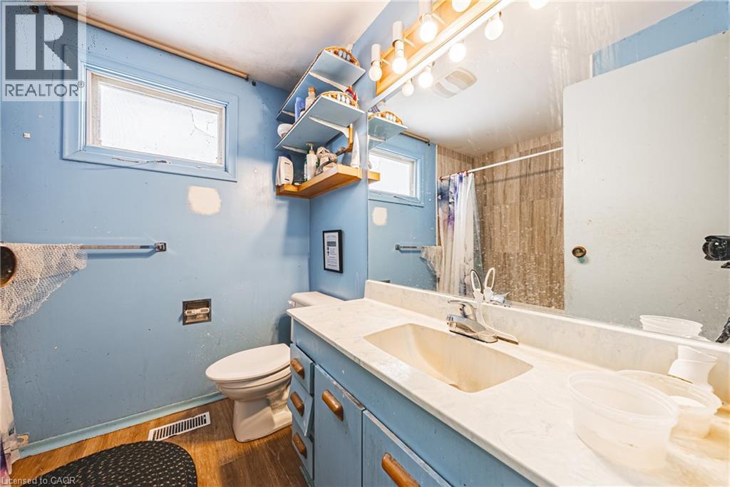 27 Glenview Court, Hamilton, Ontario  L9C 6H7 - Photo 23 - 40812435