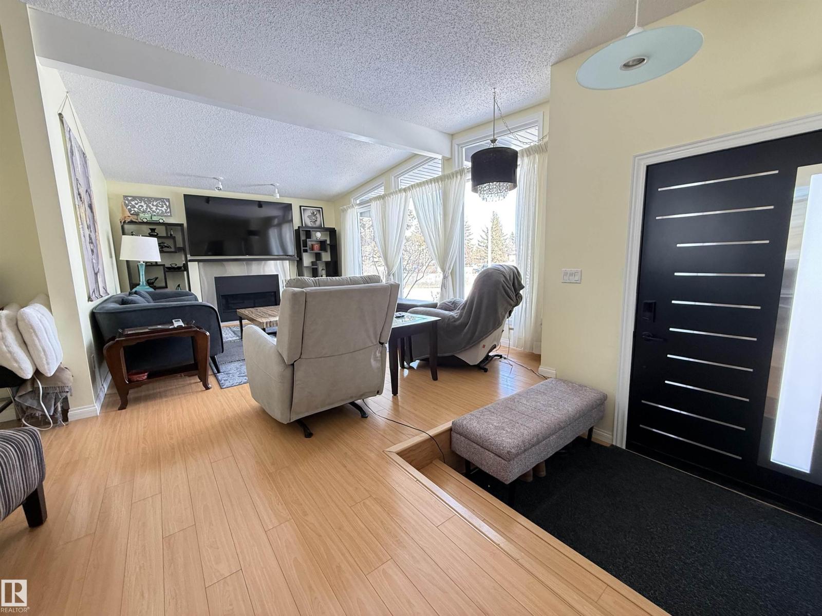 9515 149 Av Nw, Edmonton, Alberta  T5E 2M3 - Photo 7 - E4477627