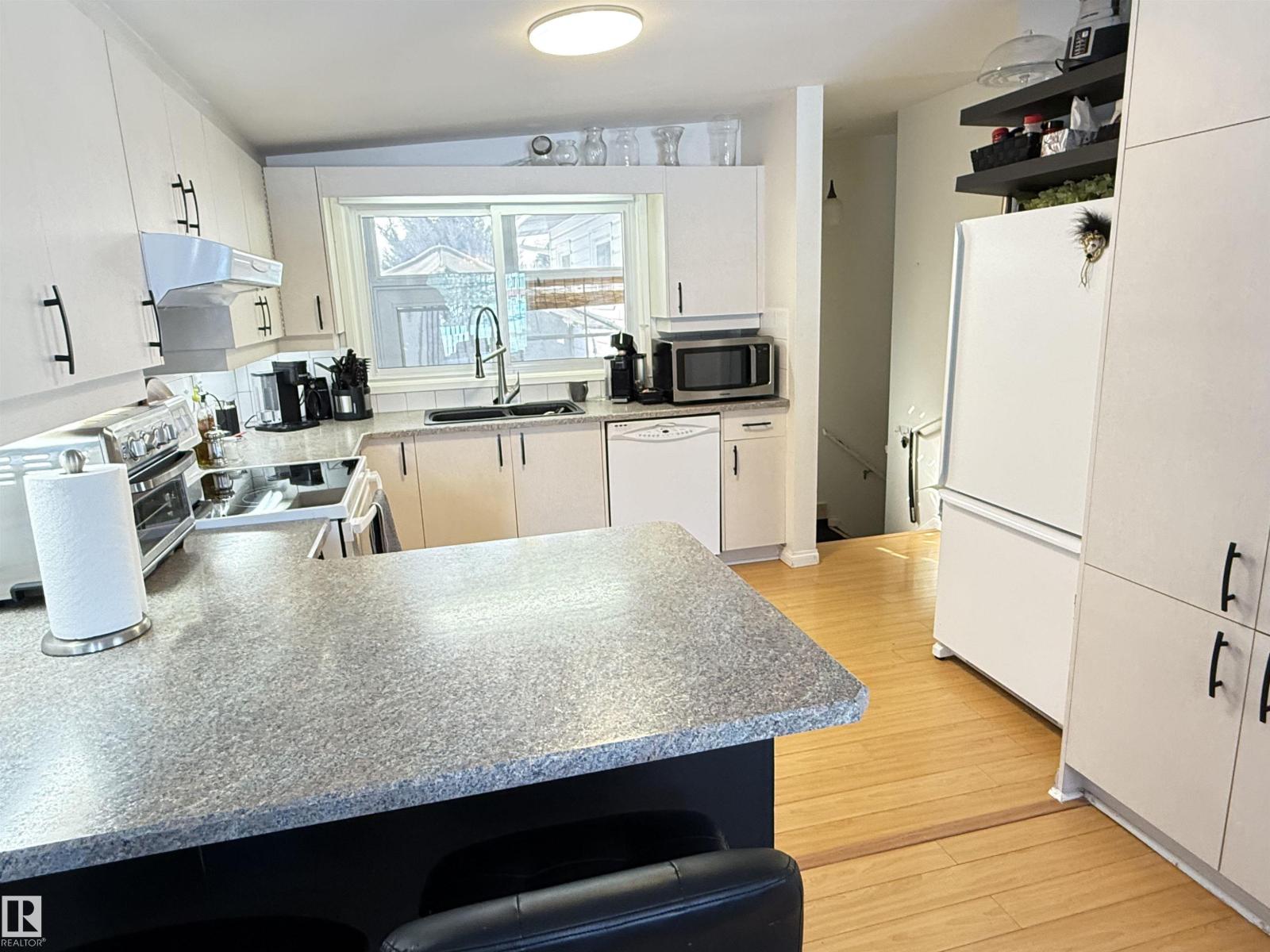 9515 149 Av Nw, Edmonton, Alberta  T5E 2M3 - Photo 18 - E4477627