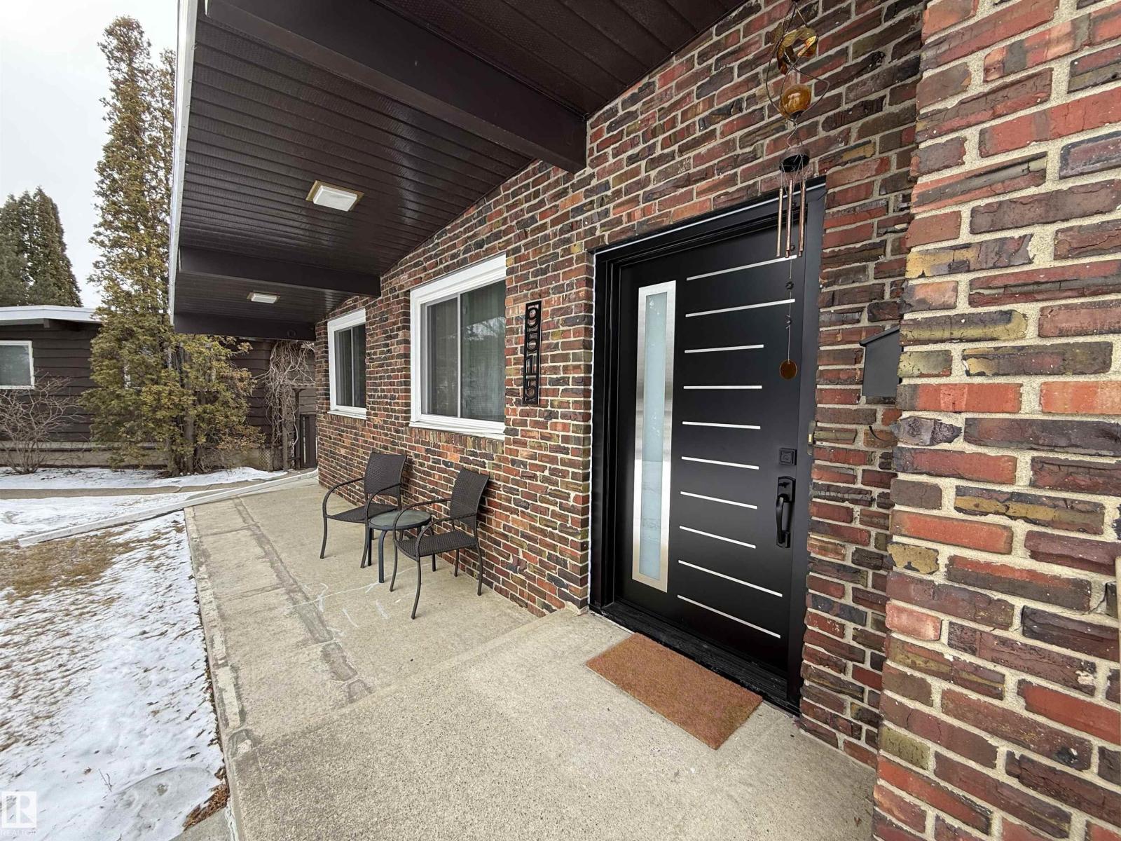 9515 149 Av Nw, Edmonton, Alberta  T5E 2M3 - Photo 3 - E4477627