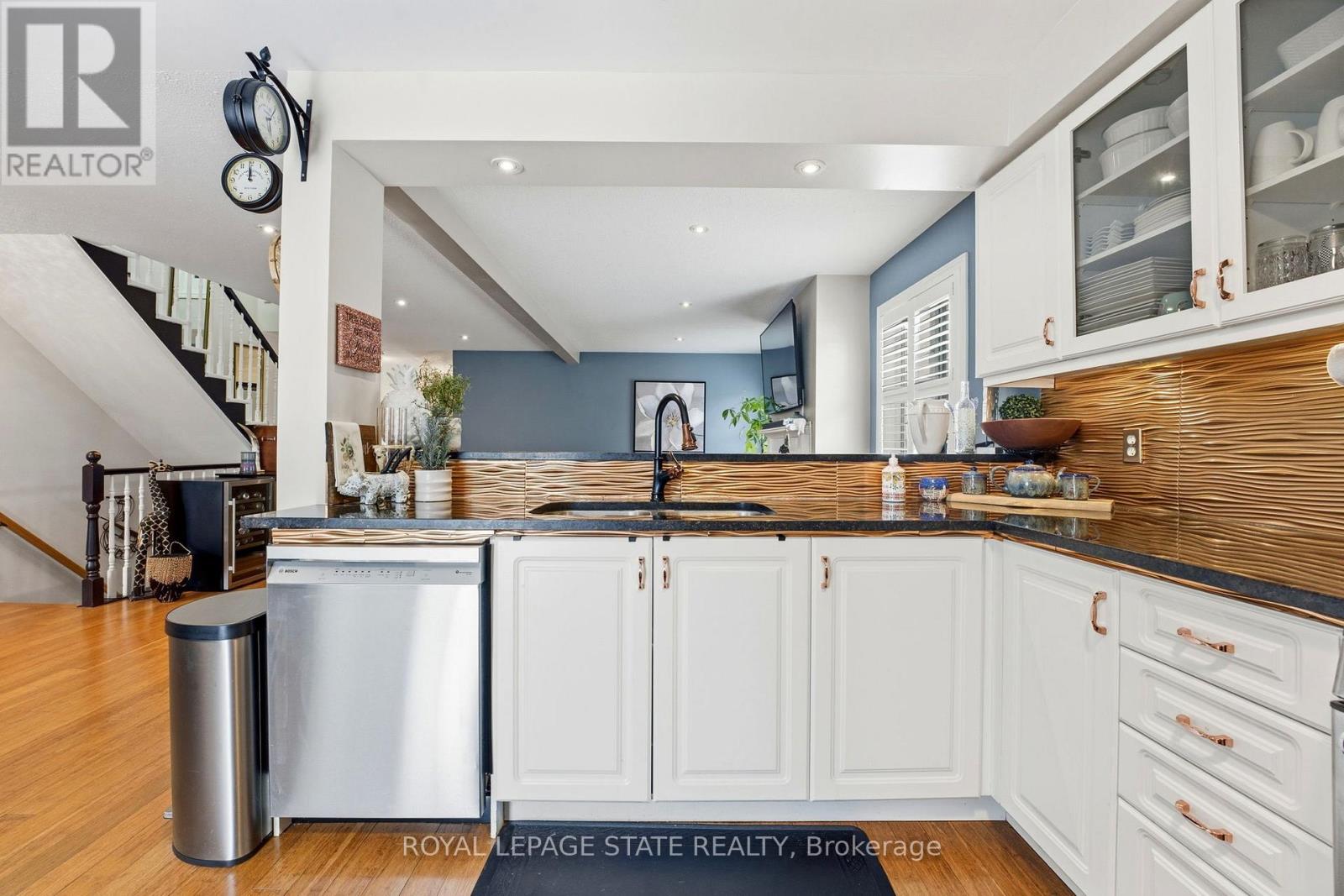 64 Griffith Drive, Grimsby (Grimsby East), Ontario  L3M 5L2 - Photo 14 - X12887838