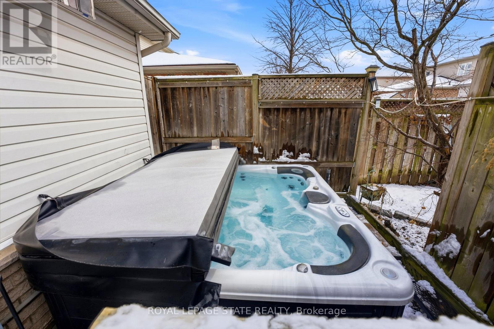 64 Griffith Drive, Grimsby (Grimsby East), Ontario  L3M 5L2 - Photo 39 - X12887838