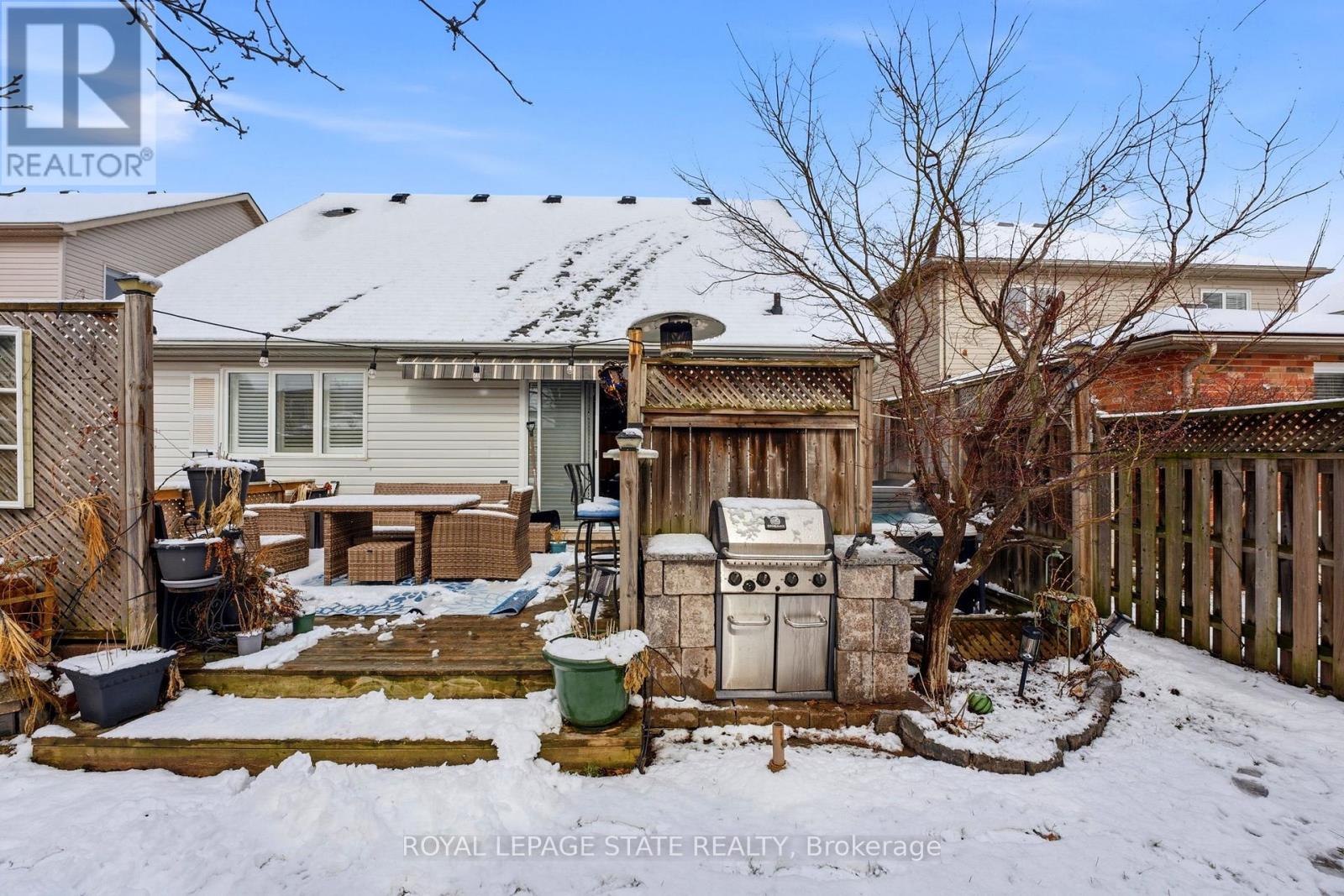 64 Griffith Drive, Grimsby (Grimsby East), Ontario  L3M 5L2 - Photo 42 - X12887838