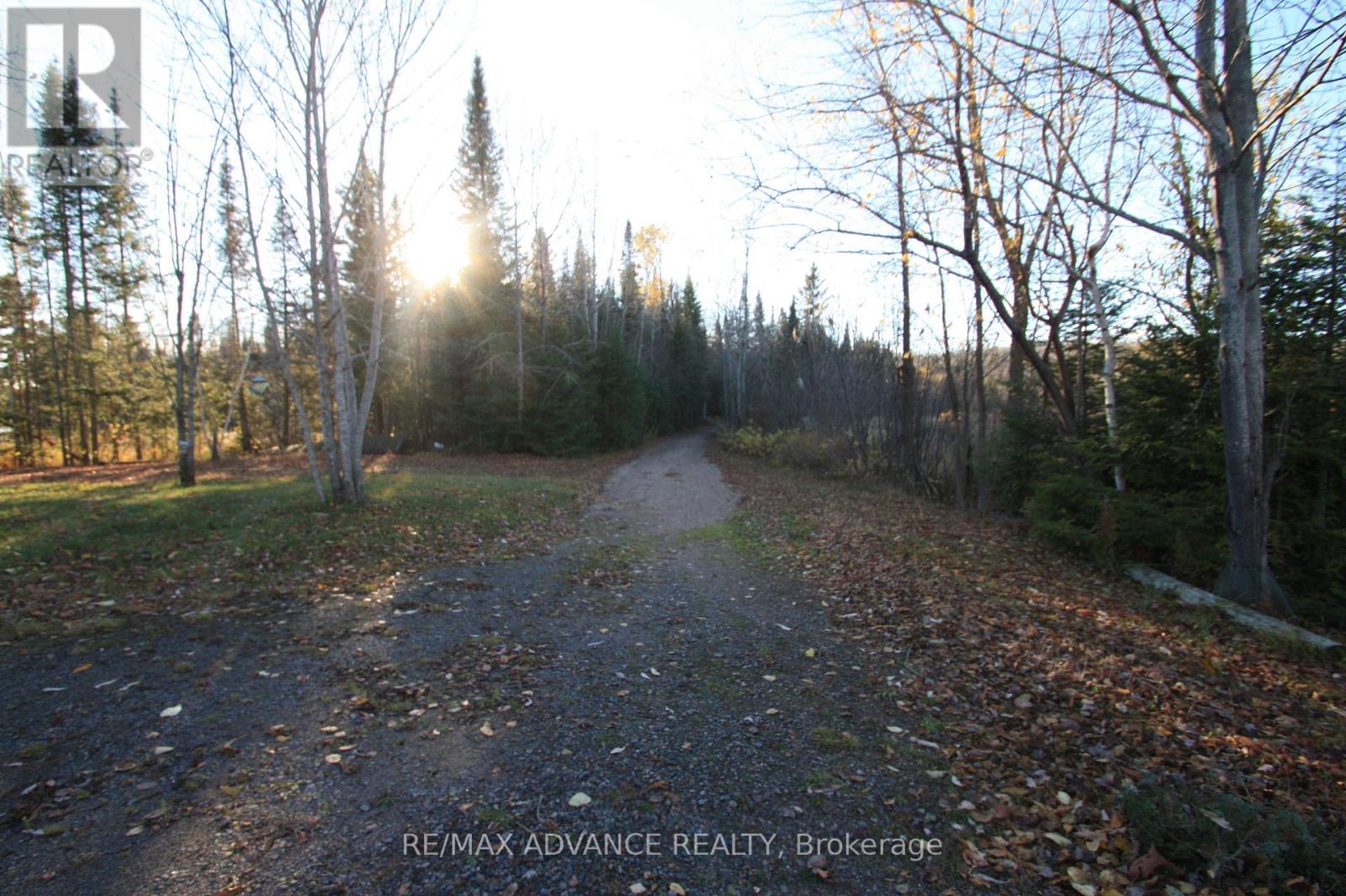 323d Grahamvale Road, Chisholm, Ontario  P0H 1Z0 - Photo 18 - X12887902