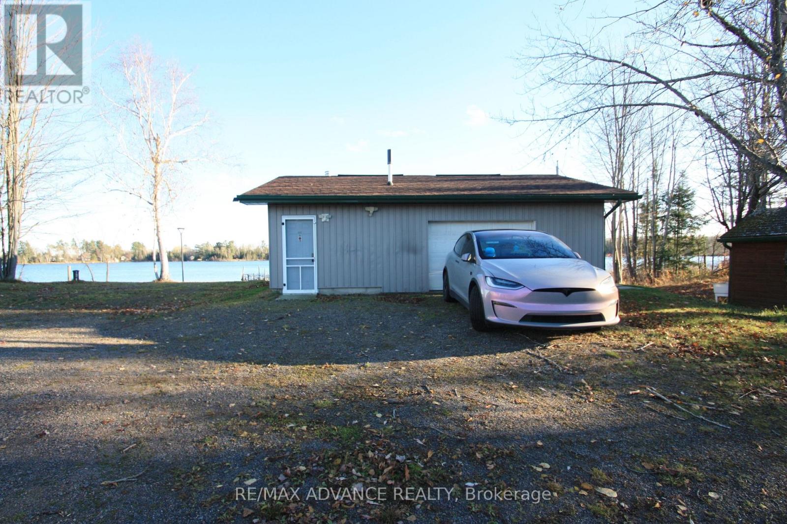 323d Grahamvale Road, Chisholm, Ontario  P0H 1Z0 - Photo 37 - X12887902