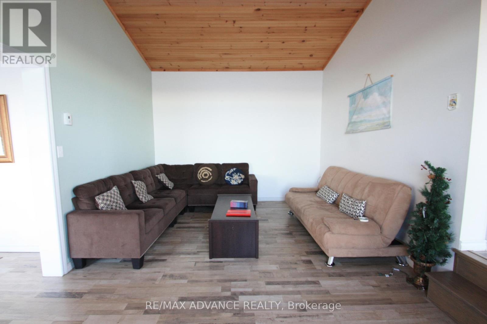 323d Grahamvale Road, Chisholm, Ontario  P0H 1Z0 - Photo 9 - X12887902