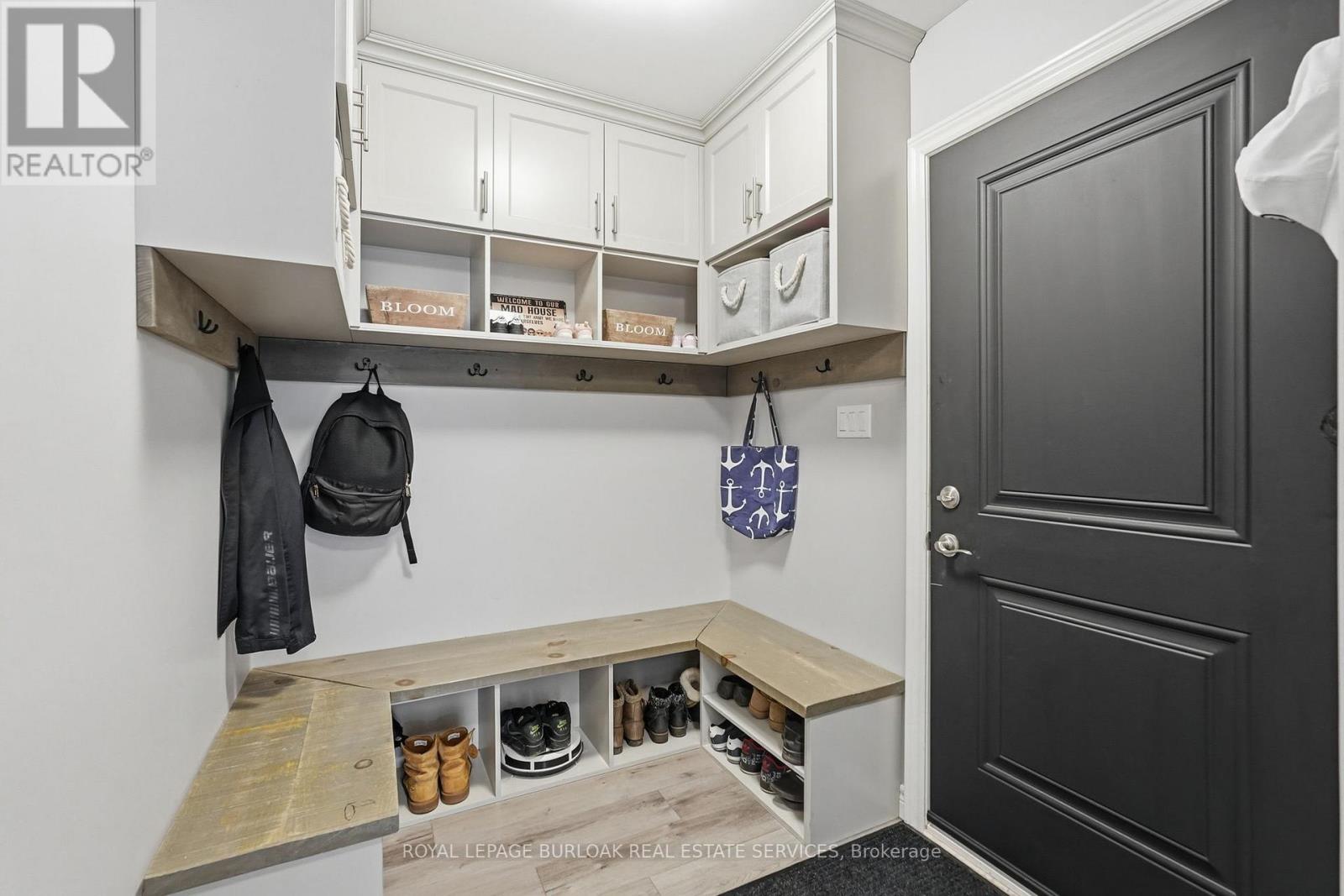 401 Lighthouse Drive, Haldimand, Ontario  N1A 2W6 - Photo 19 - X12887948