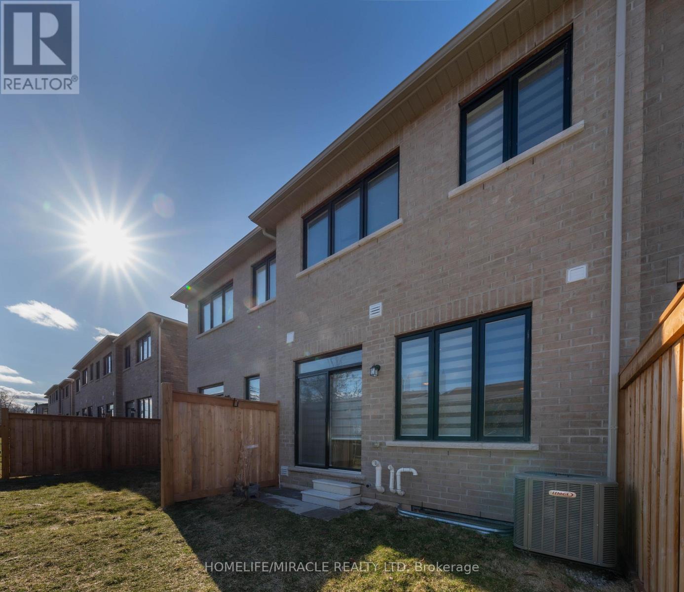 1420 Oakmont Common, Burlington, Ontario  L7P 0V8 - Photo 47 - W12882688