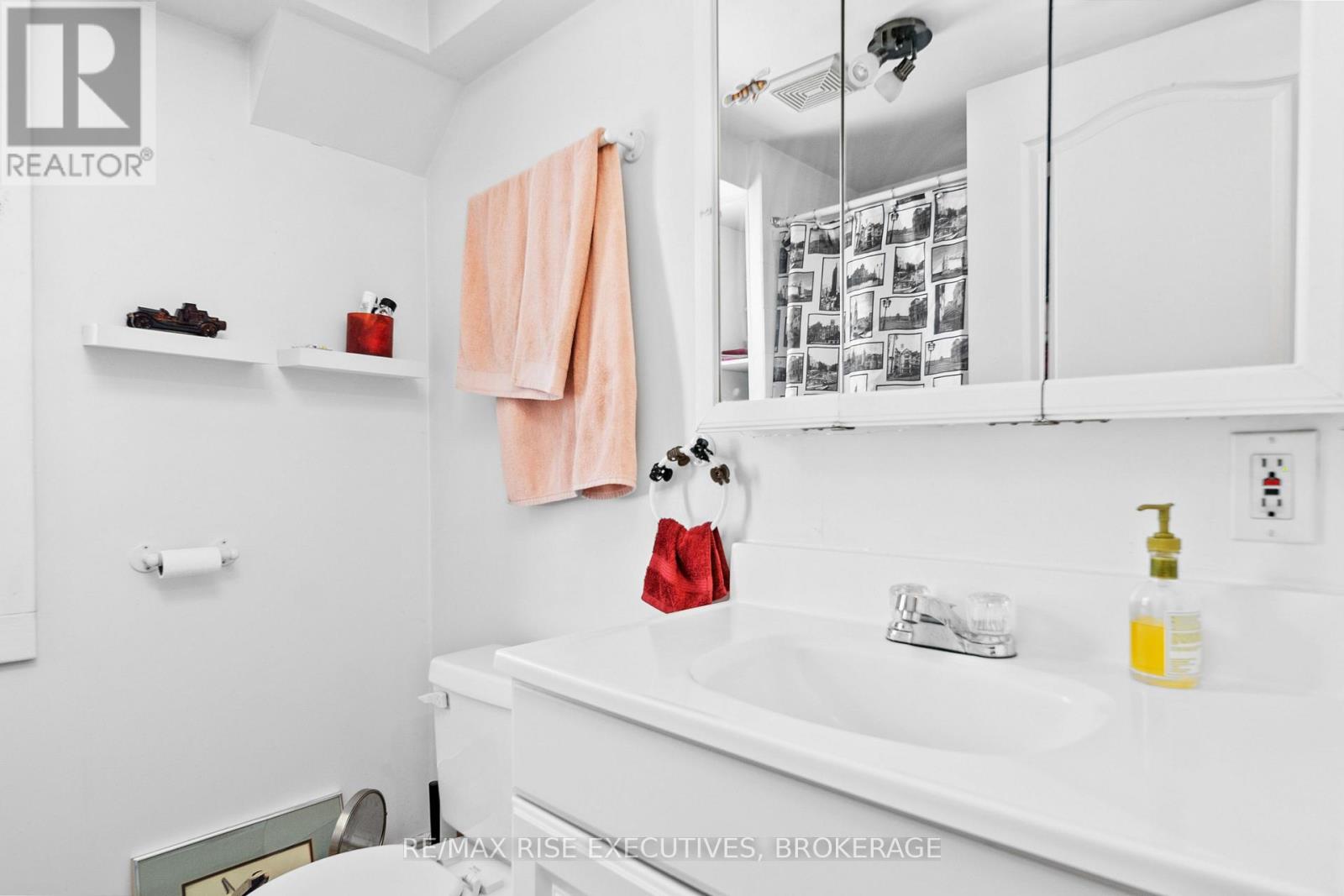 143-145 Ordnance Street, Kingston (East Of Sir John A. Blvd), Ontario  K7K 1G9 - Photo 22 - X12888102