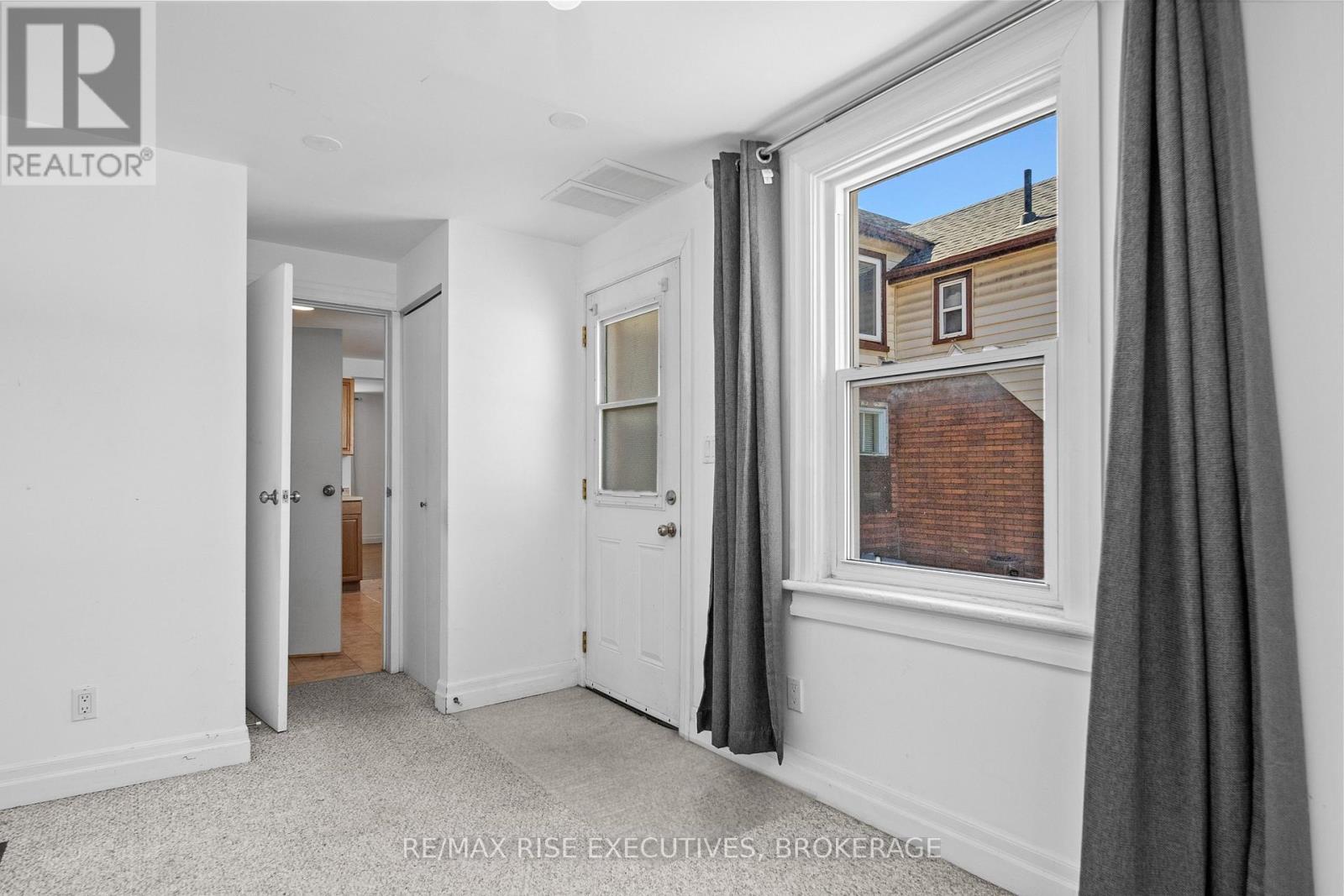 143-145 Ordnance Street, Kingston (East Of Sir John A. Blvd), Ontario  K7K 1G9 - Photo 33 - X12888102